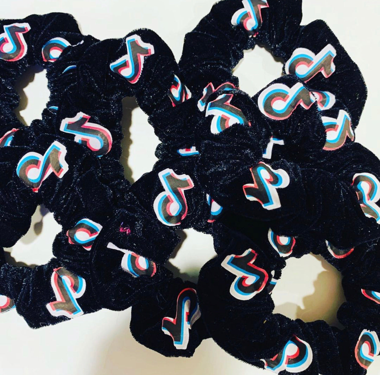 Tik Tok Hair Scrunchies