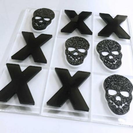 SKULL TIC TAC TOE BOARD